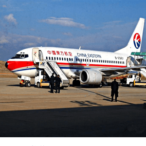 赤峰玉龙航空空运航空快运业稳步发展的原因是什么？
